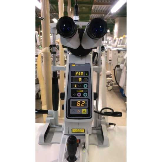 Laser YAG Nidek YC-1800